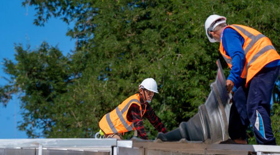 Professional Flat Roofing Installation in Bloomfield, CT